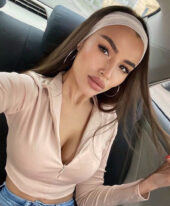 Jessica, 22